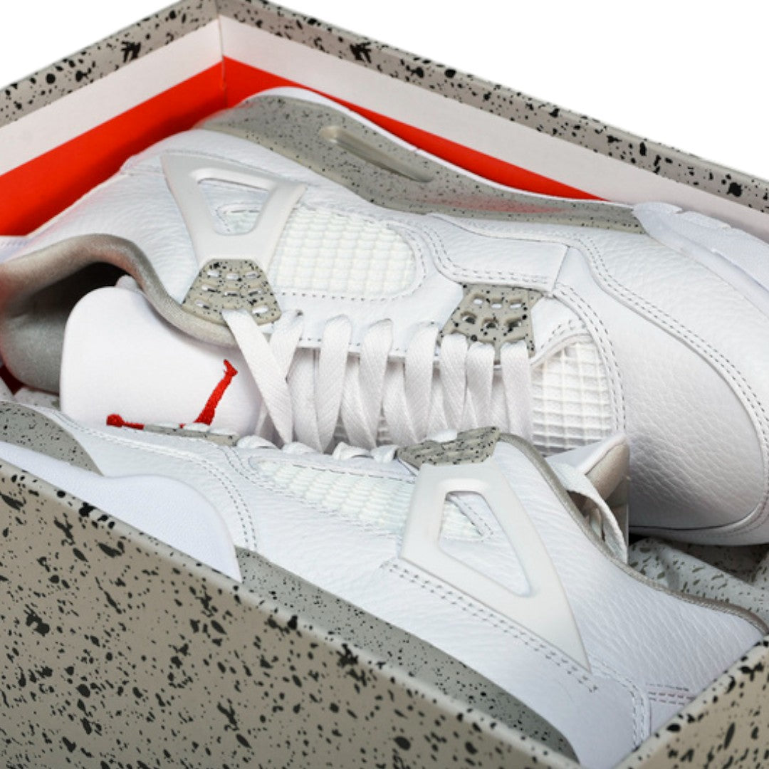 AJ4 Retro 'White Oreo'