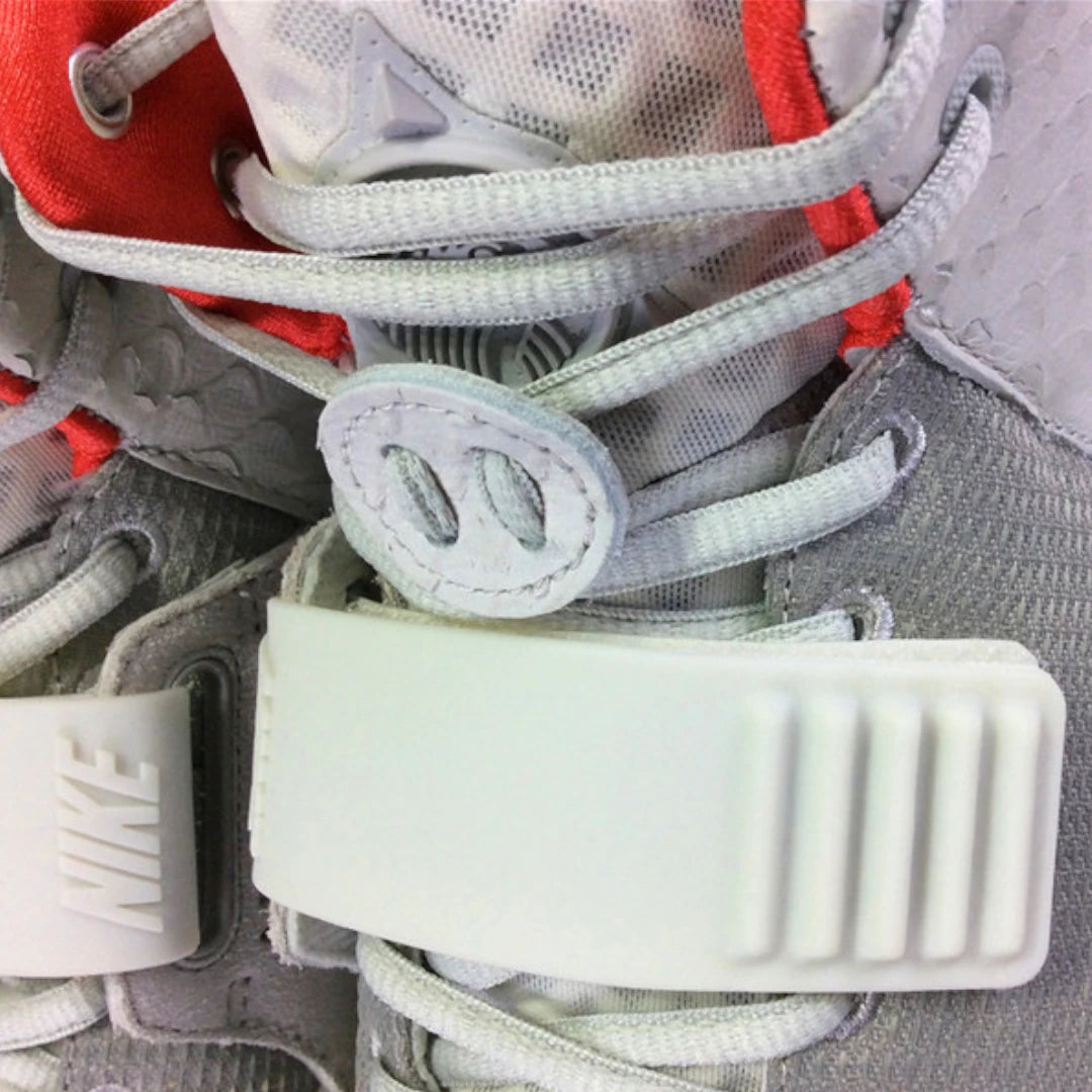 Air Yzy 2 SP 'Pure Platinum'