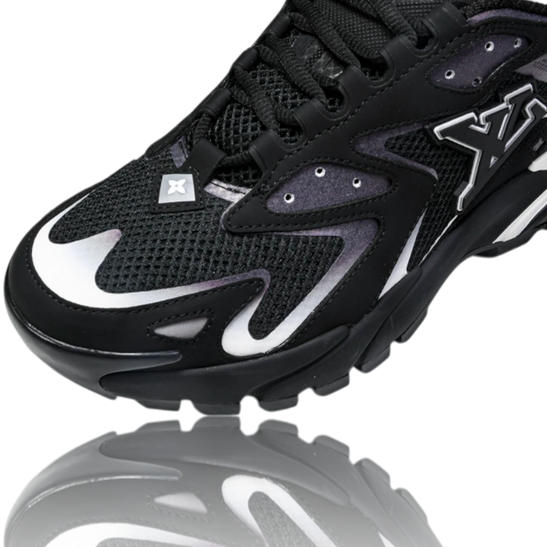 Louis Vuittоп Runner Tatic 'Black White'