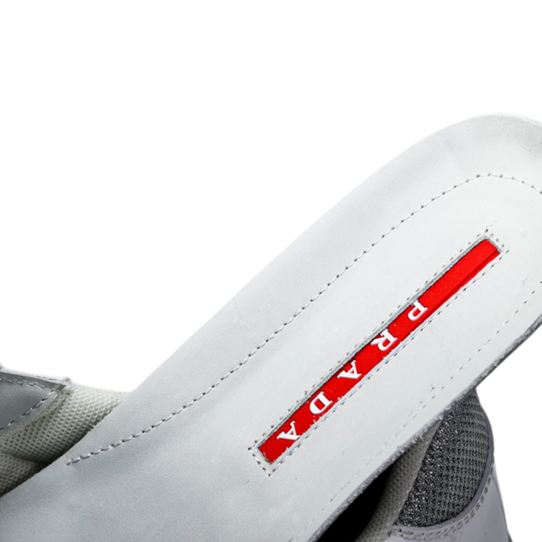 Prada America's Cup 'White Silver'