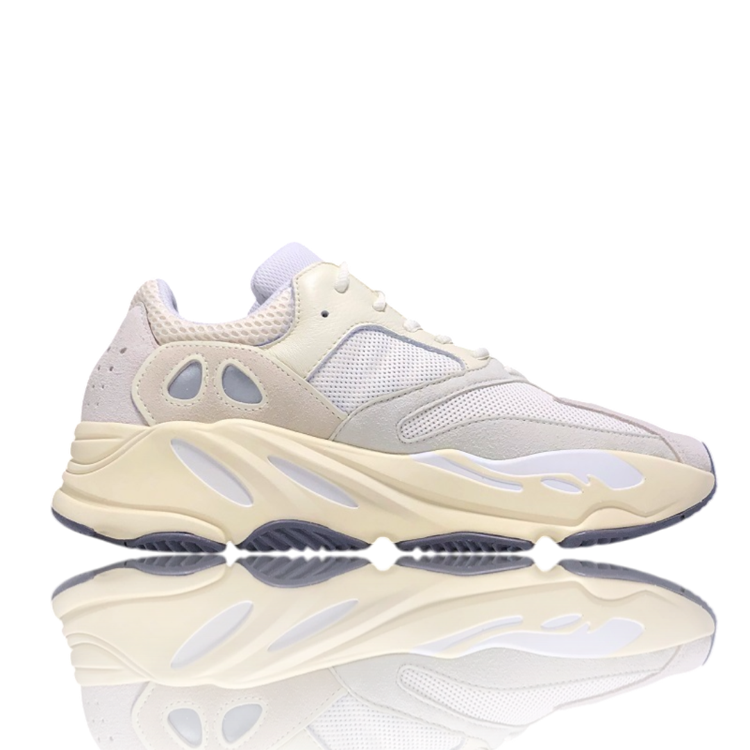 Yzy Boost 700 'Analog'