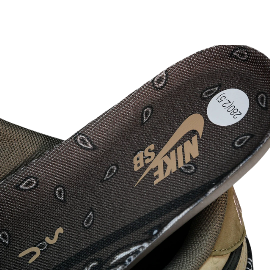 Travis Scott x SB Dnk Low