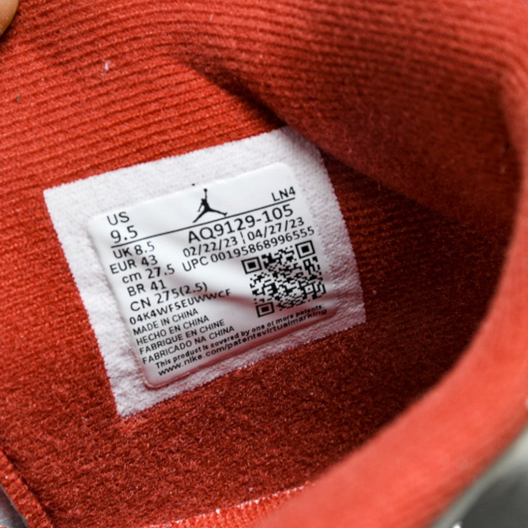 (Unreleased) AJ4 Retro x Charizard