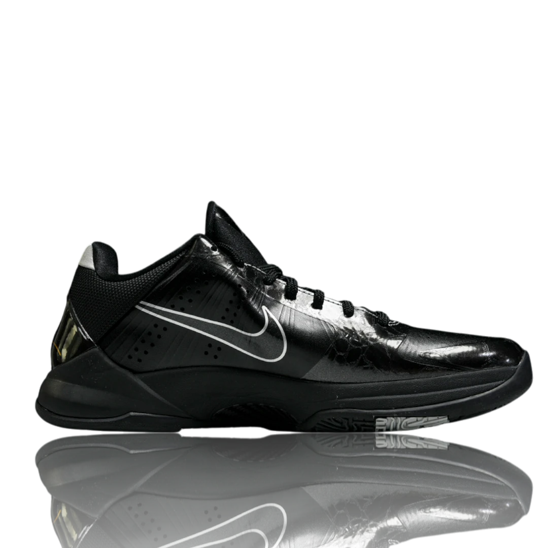 Kobe 5 'Black Out'