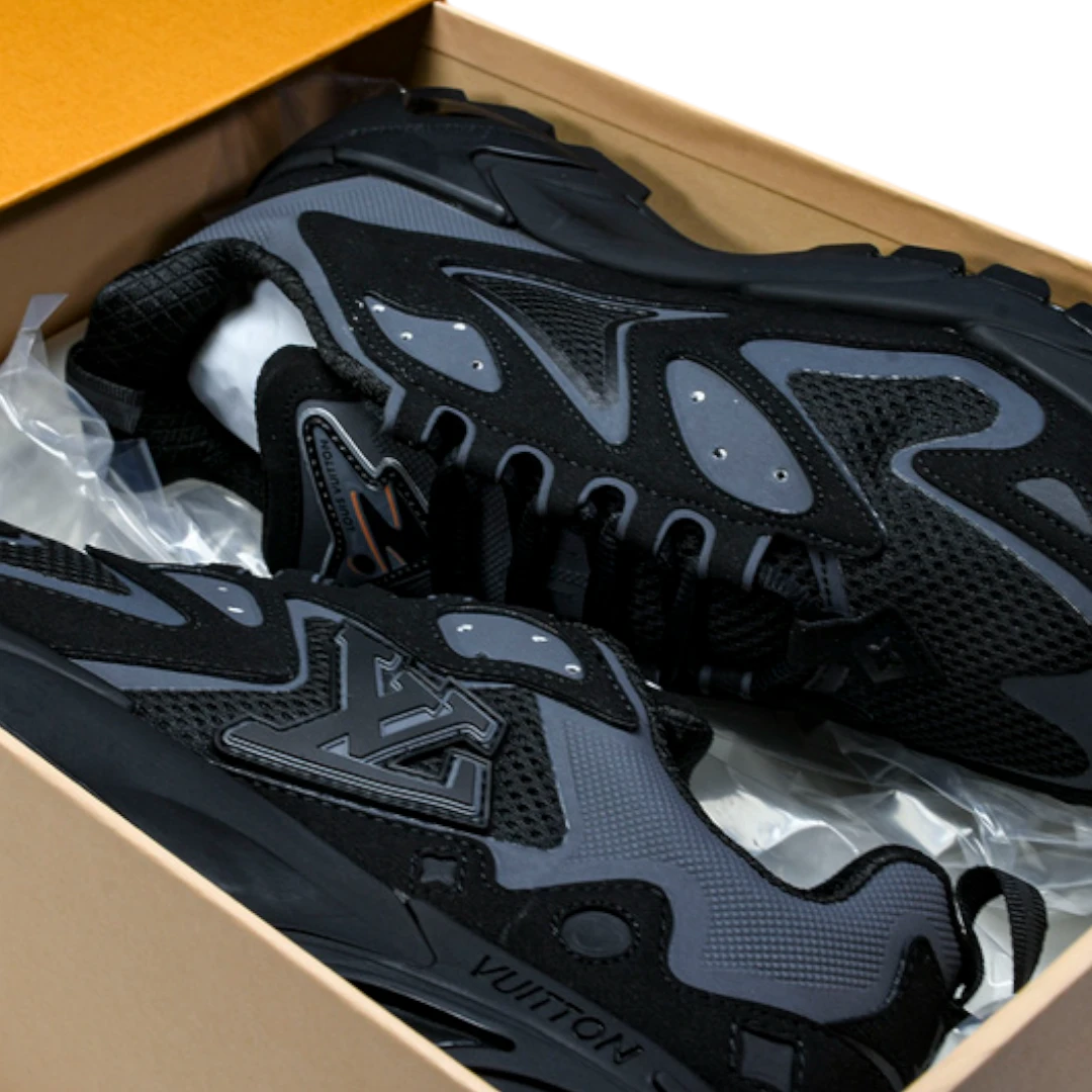 Louis Vuittоп Runner Tatic 'Black'