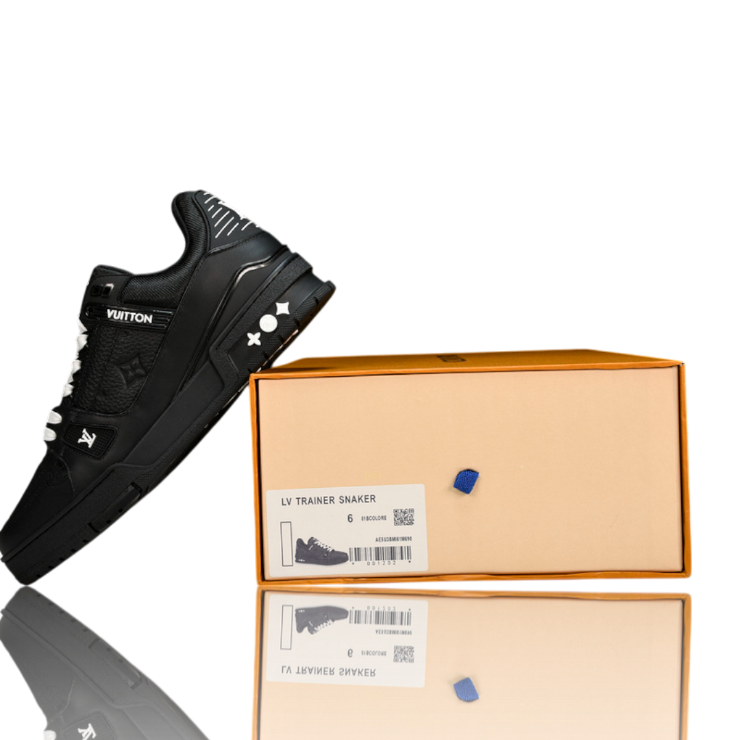 Louis Vuittоп Trainer Low 'Monogram Black Embossed'