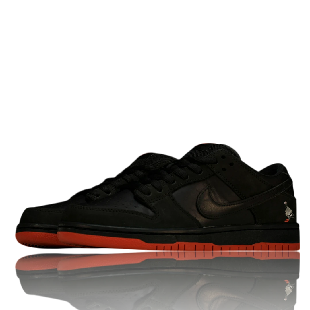 Jeff Staple x SB Dnk Low 'Black Pigeon'
