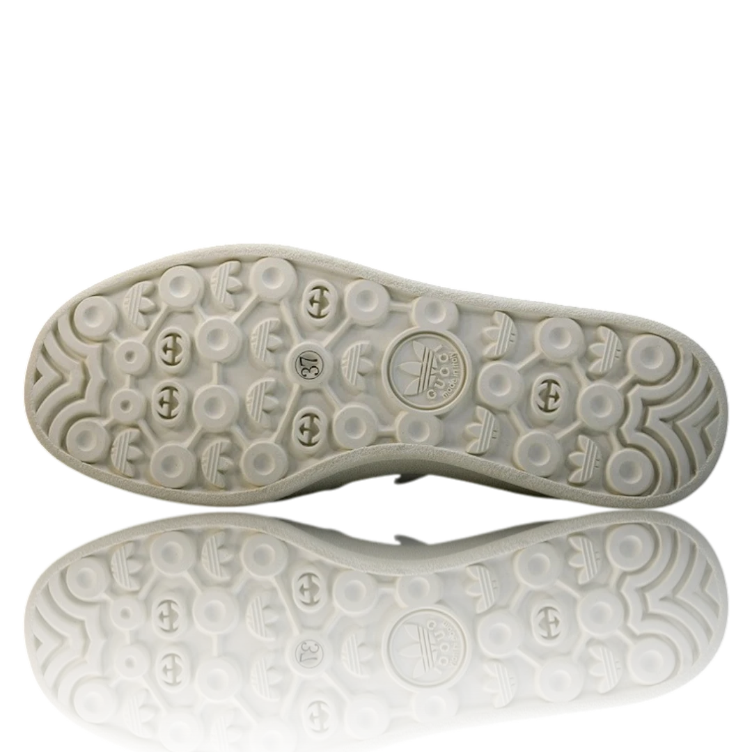 Guссi x Gazelle 'White'