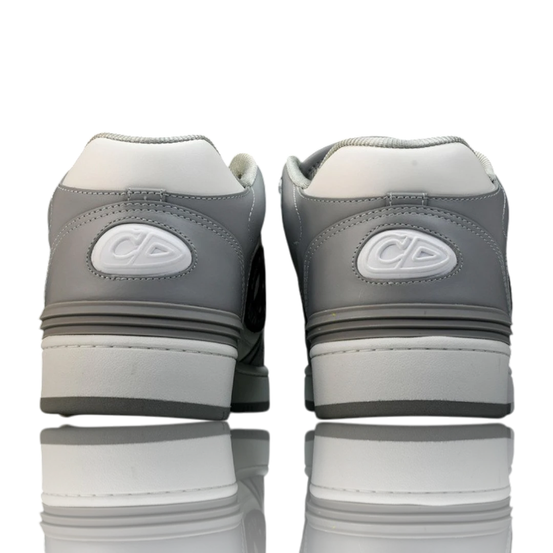 Dlor B57 Mid 'Oblique Grey'