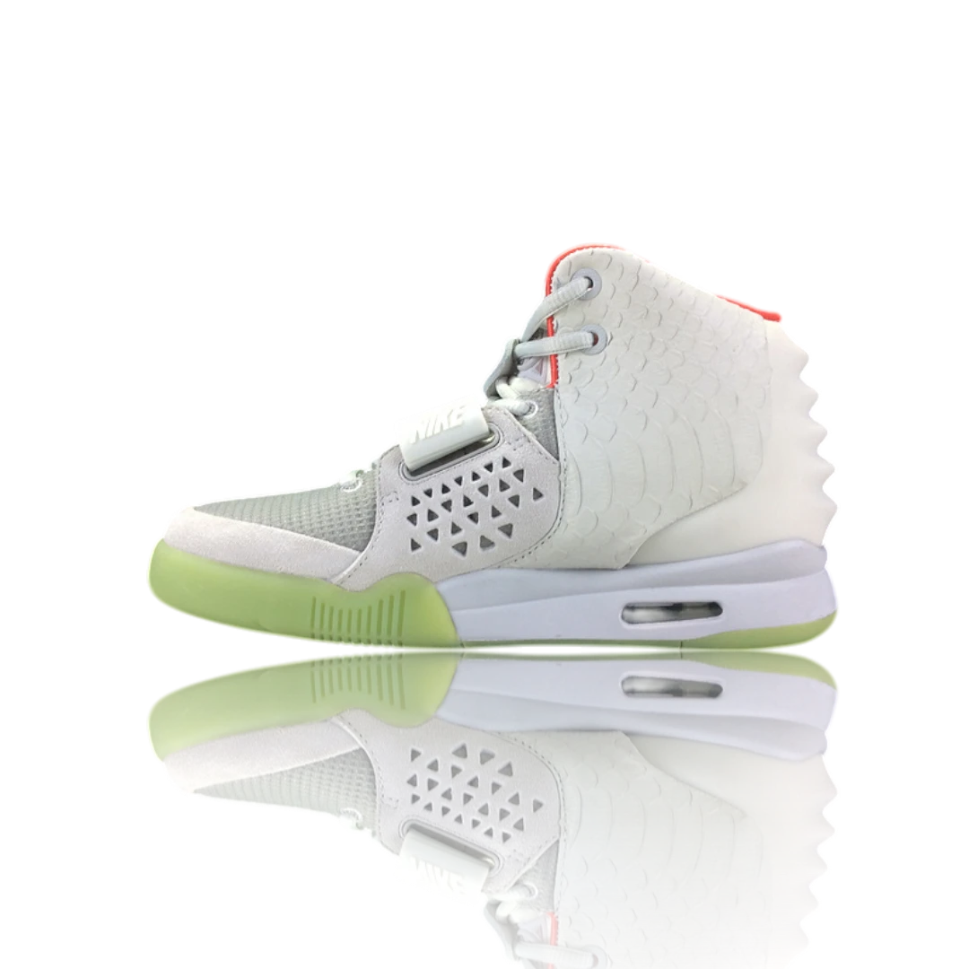 Air Yzy 2 SP 'Pure Platinum'