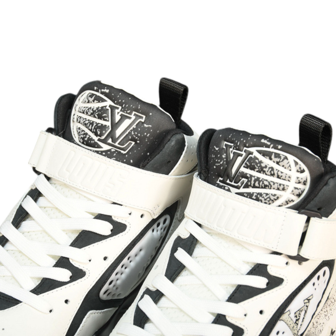 Louis Vuittоп Trainer 2 'White Black Grey'