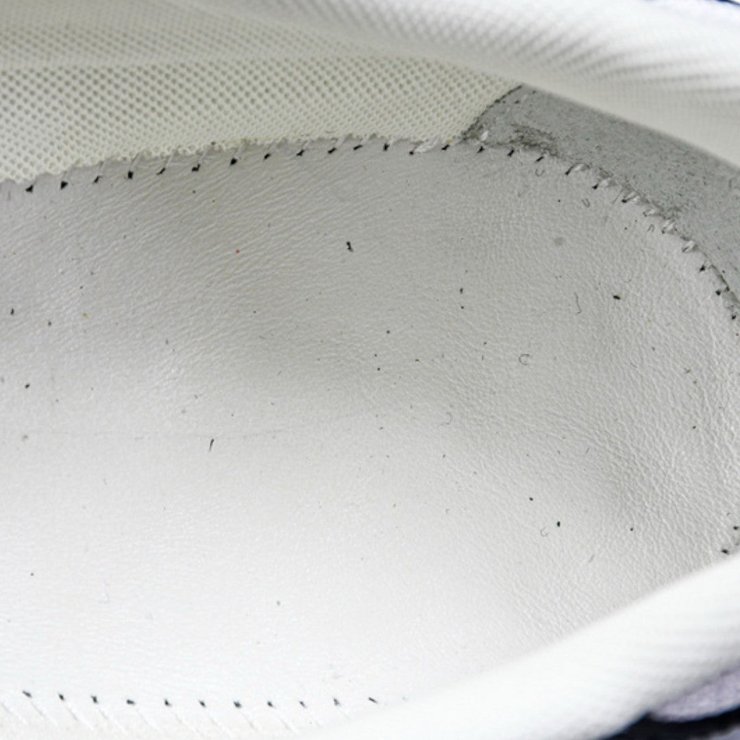 Prada America's Cup 'Silver Black White' II