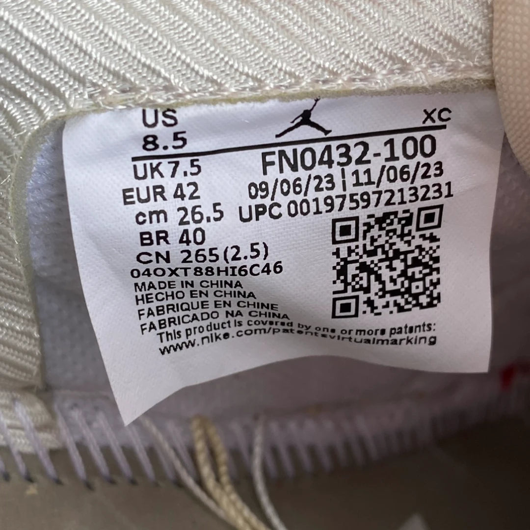 AJ1 Retro Low OG x Trophy Room 'Rookie Card' Away