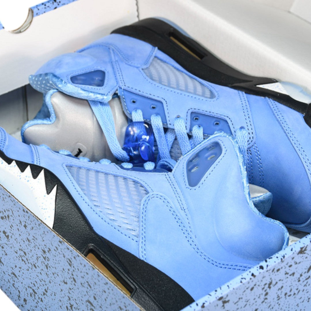 AJ5 Retro UNC 'University Blue'