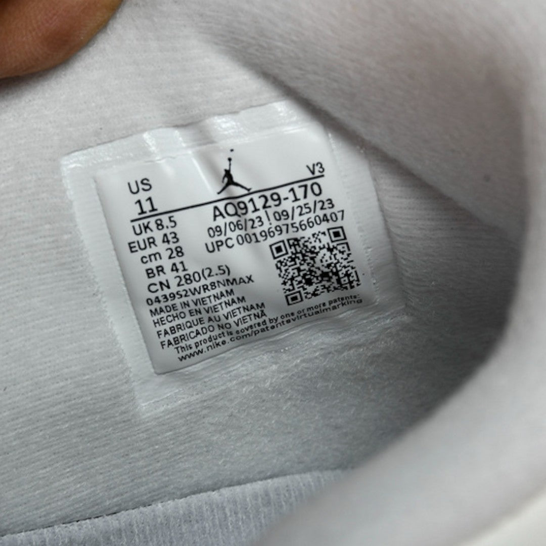 AJ4 Retro 'Metallic Gold'