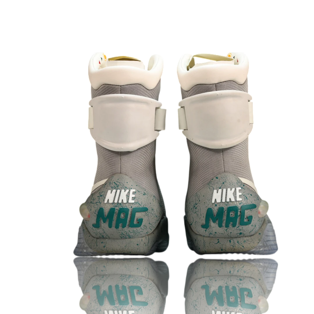 Air MAG Back To The Future (Auto-Lacing) 2016
