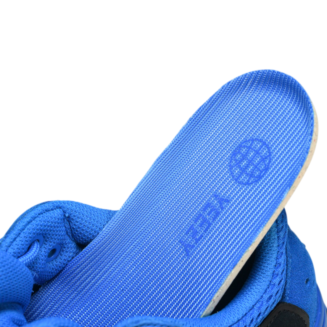 Yzy Boost 700 'Hi-Res Blue'