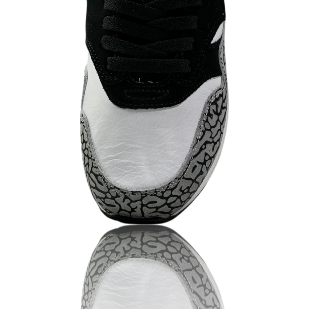 AM1 x Atmos 'Elephant'