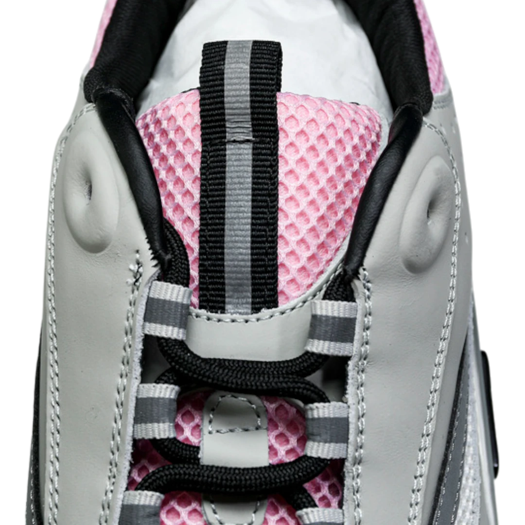 Dlor B22 'Pale Pink Grey'