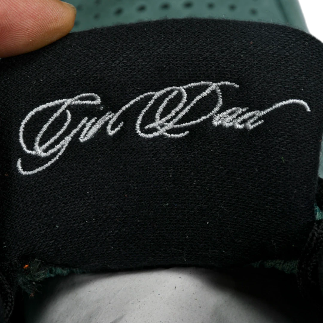 Kobe 4 Protro 'Girl Dad'