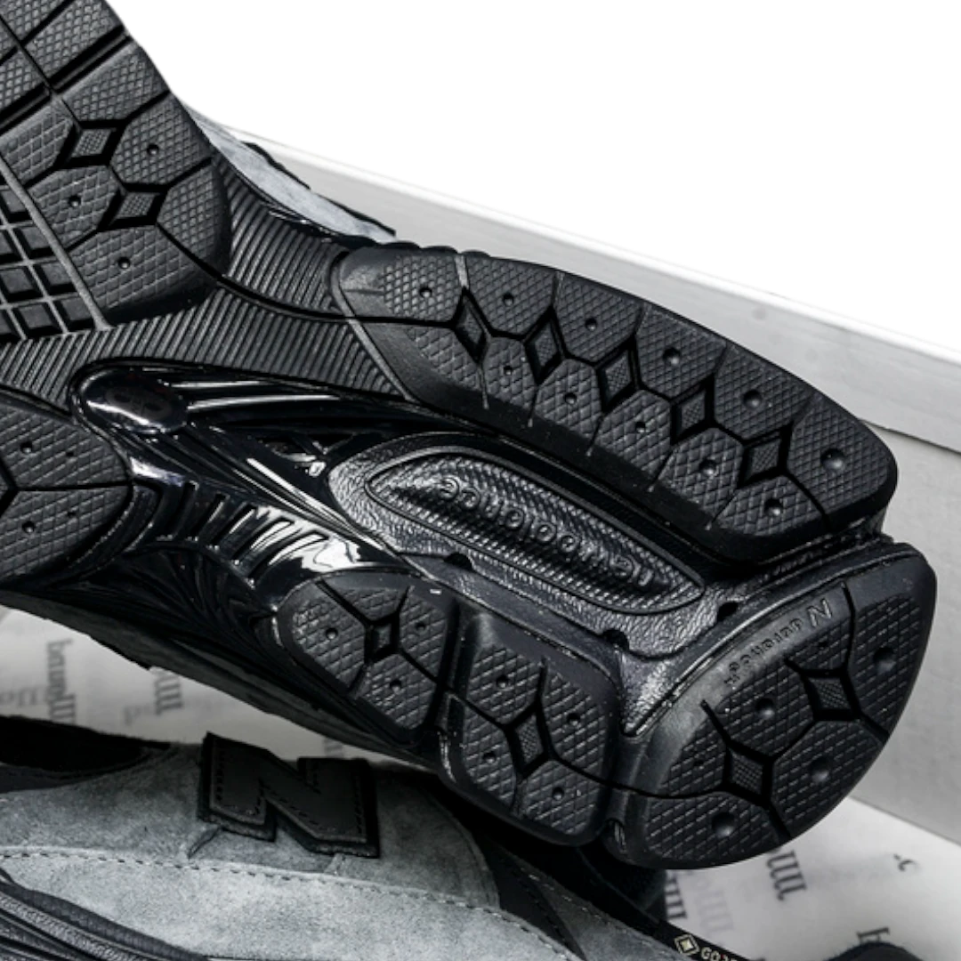 NB 2002R x Gore-Tex JJJJound 'Charcoal'