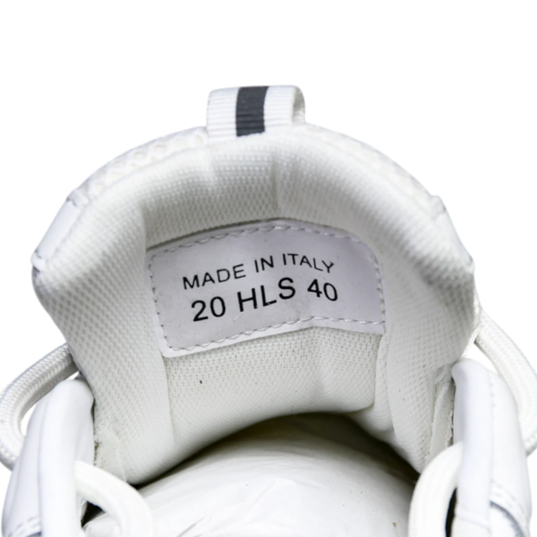 Dlor B22 'White Silver'