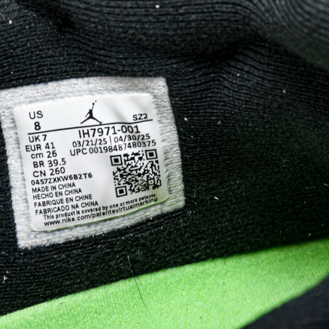 Travis Scott x Chase B Jumpmn Jack TR 'Black Night Silver'