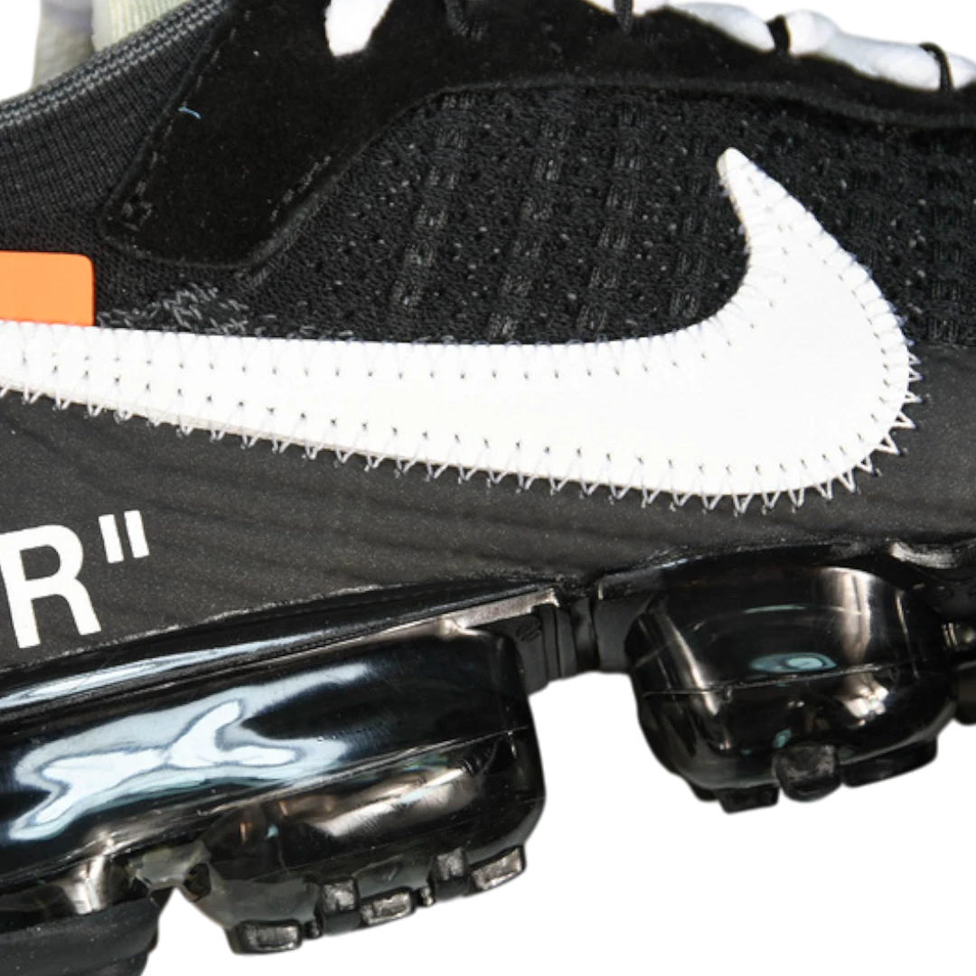 Off-White x Air VaporMax 'Black White'