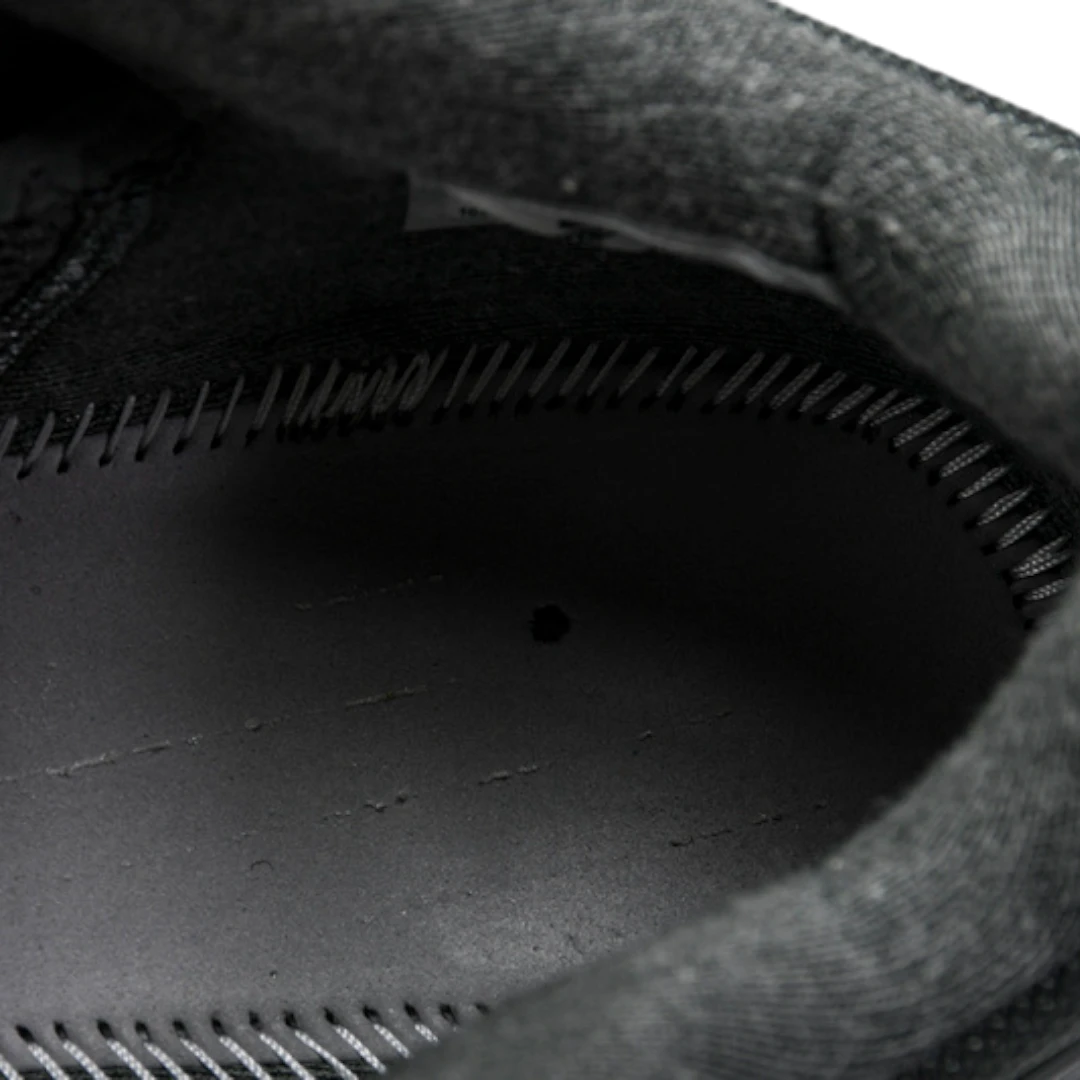 Kobe 5 'Fade To Black'