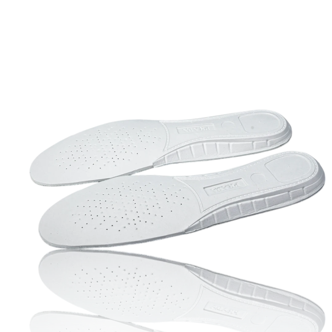 Prada America's Cup 'White Silver'