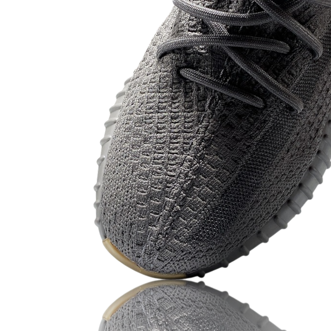 Yzy Boost 350 V2 'Cinder'