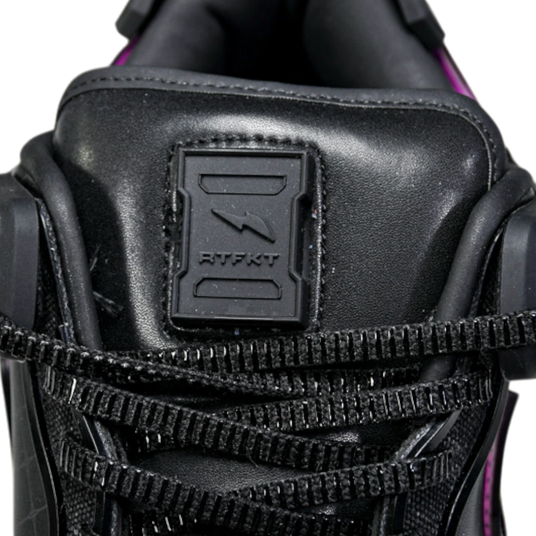 RTFKT x Dnk Genesis 'Void'