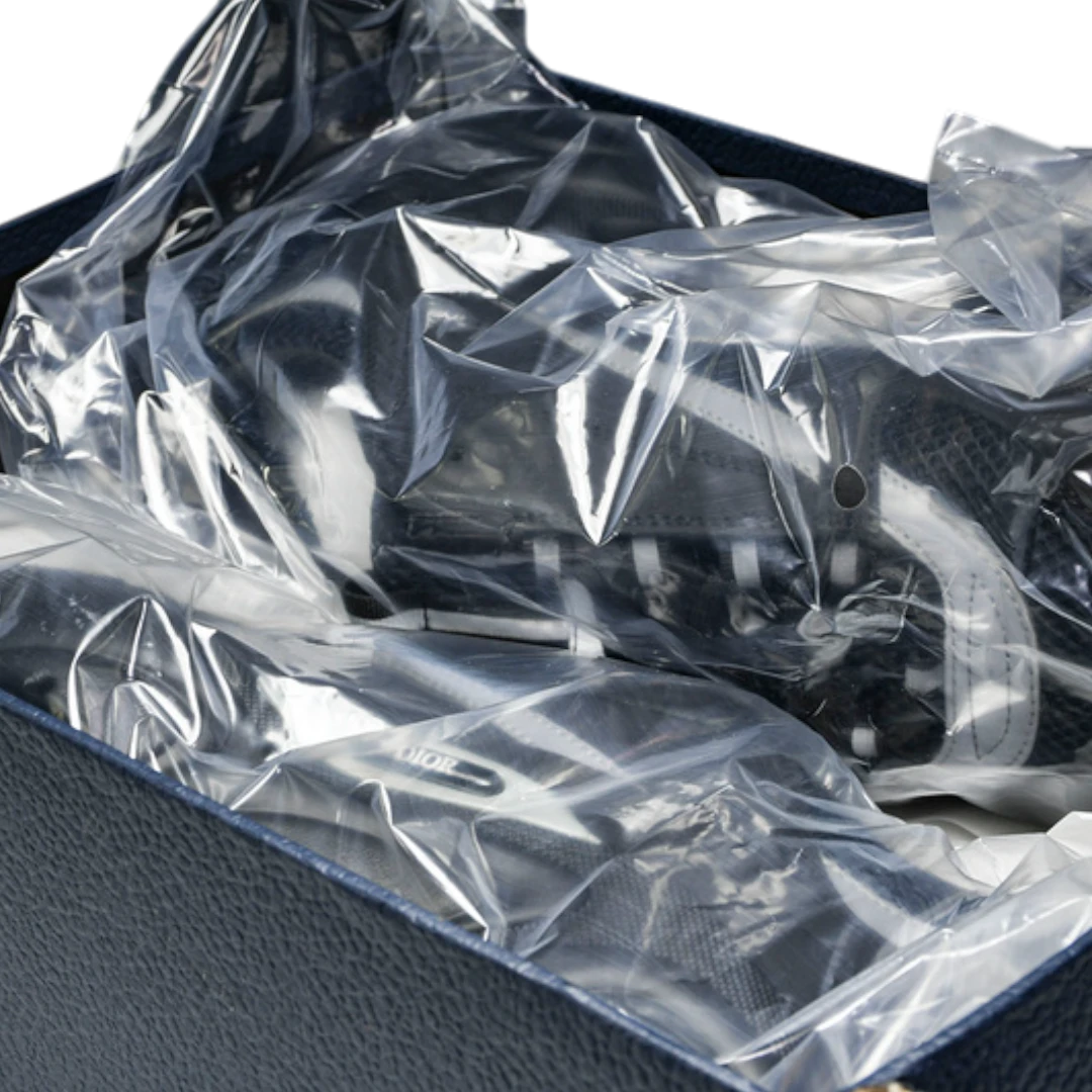 Dlor B22 'Black Silver'