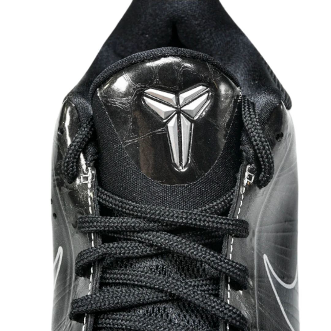Kobe 5 'Black Out'
