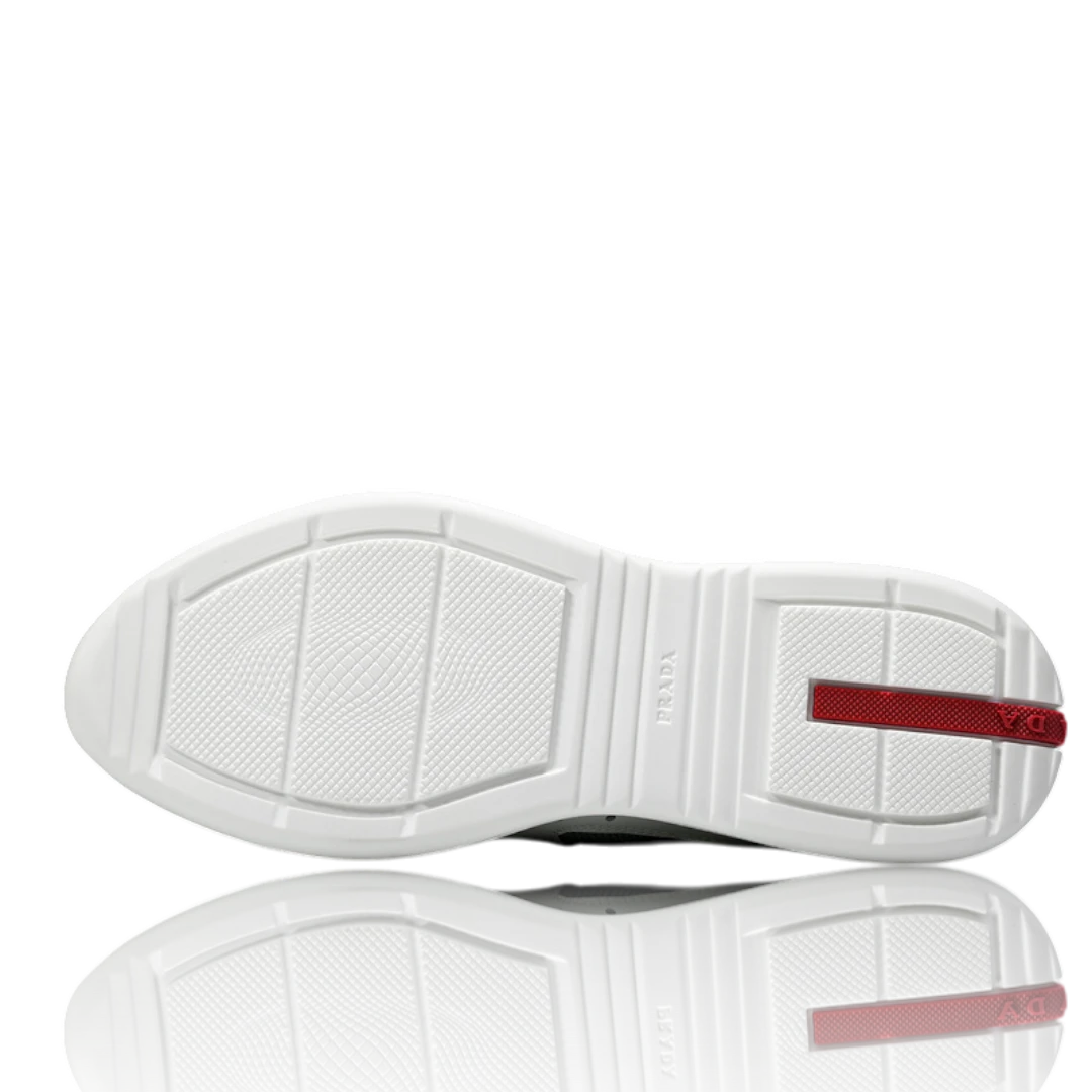 Prada America's Cup 'White Silver'