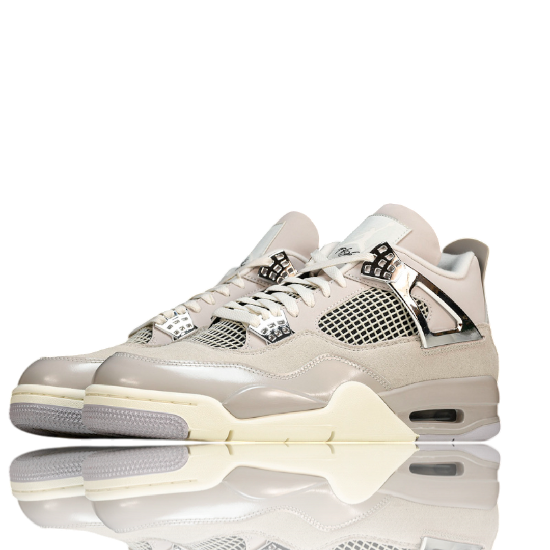 AJ4 Retro WMNS 'Frozen Moments'