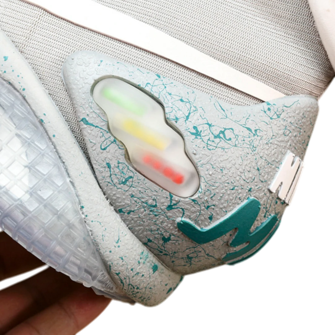 Air MAG Back To The Future (Normal-Lacing) 2011
