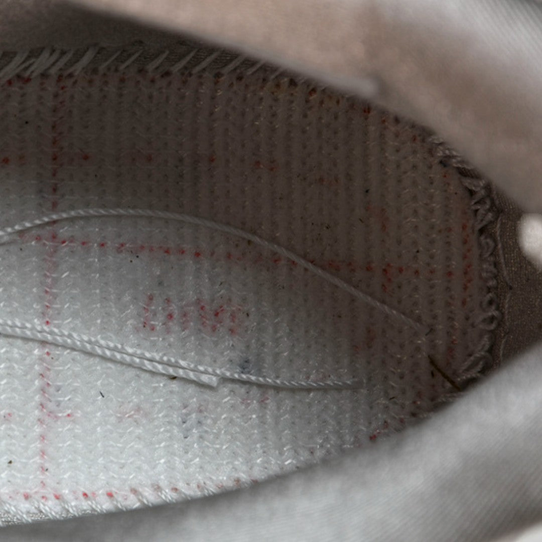 AJ4 Retro 'White Oreo'