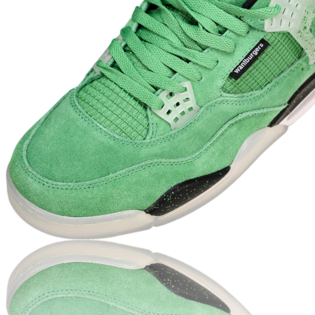AJ4 Retro 'Wahlburgers'