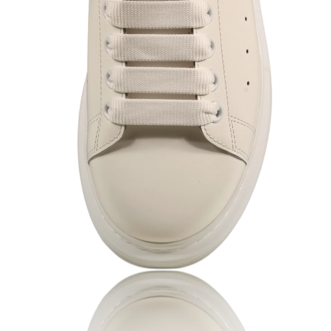 McQueen Oversized 'White Black'