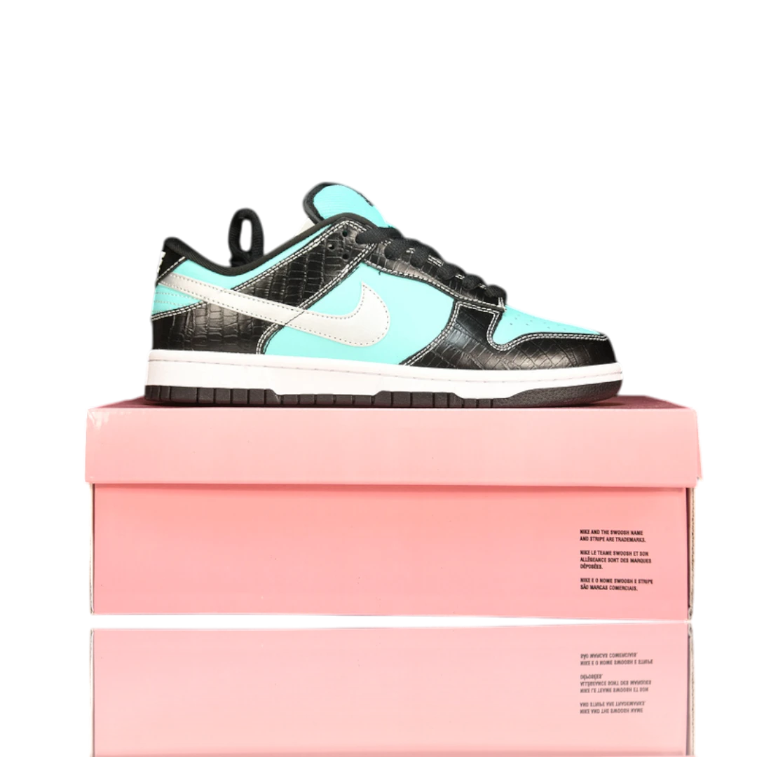 Diamond Supply Co. x SB Dnk Low