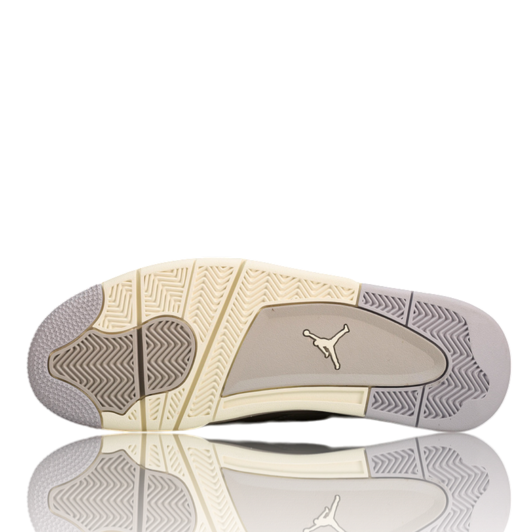 AJ4 Retro WMNS 'Frozen Moments'