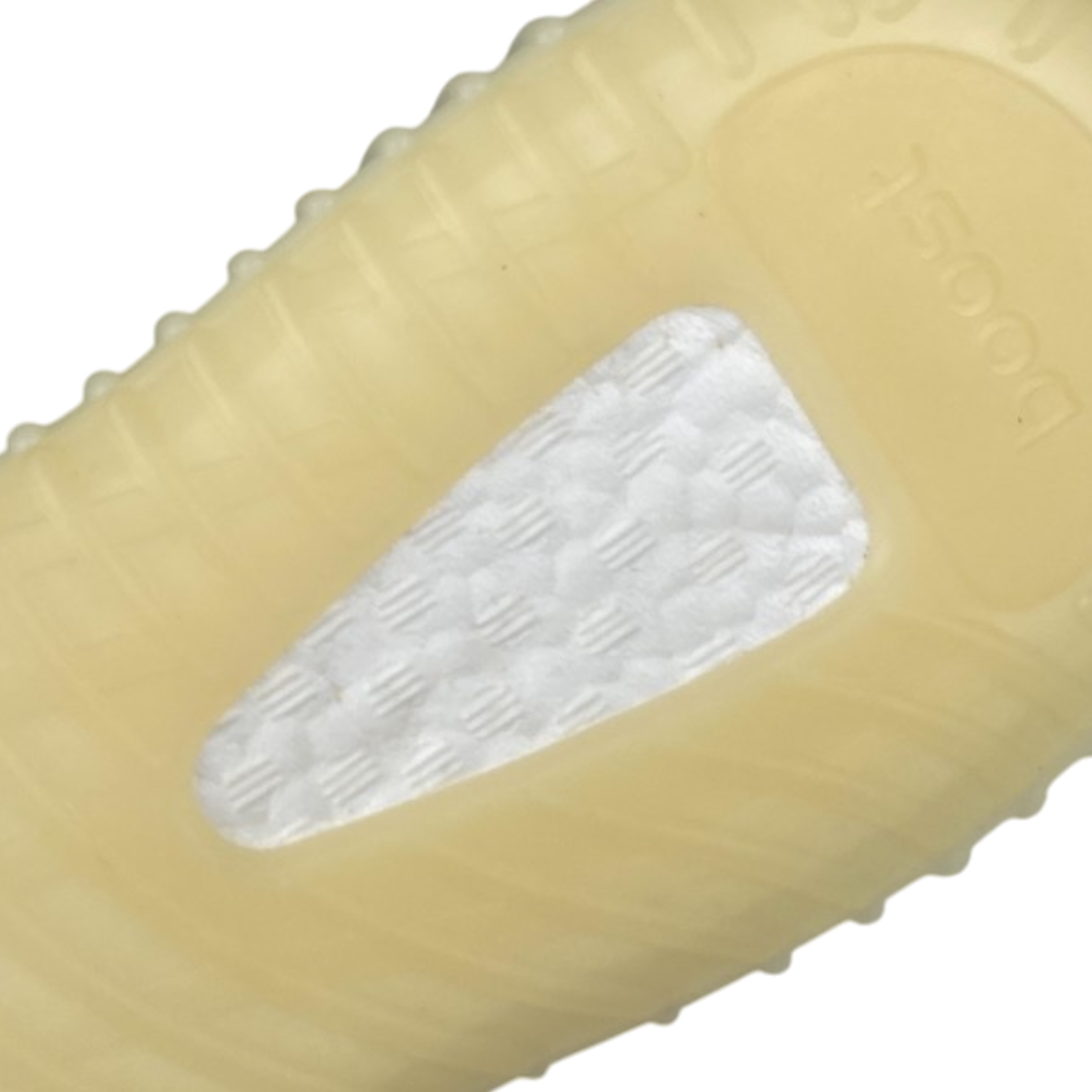 Yzy Boost 350 V2 'Carbon'