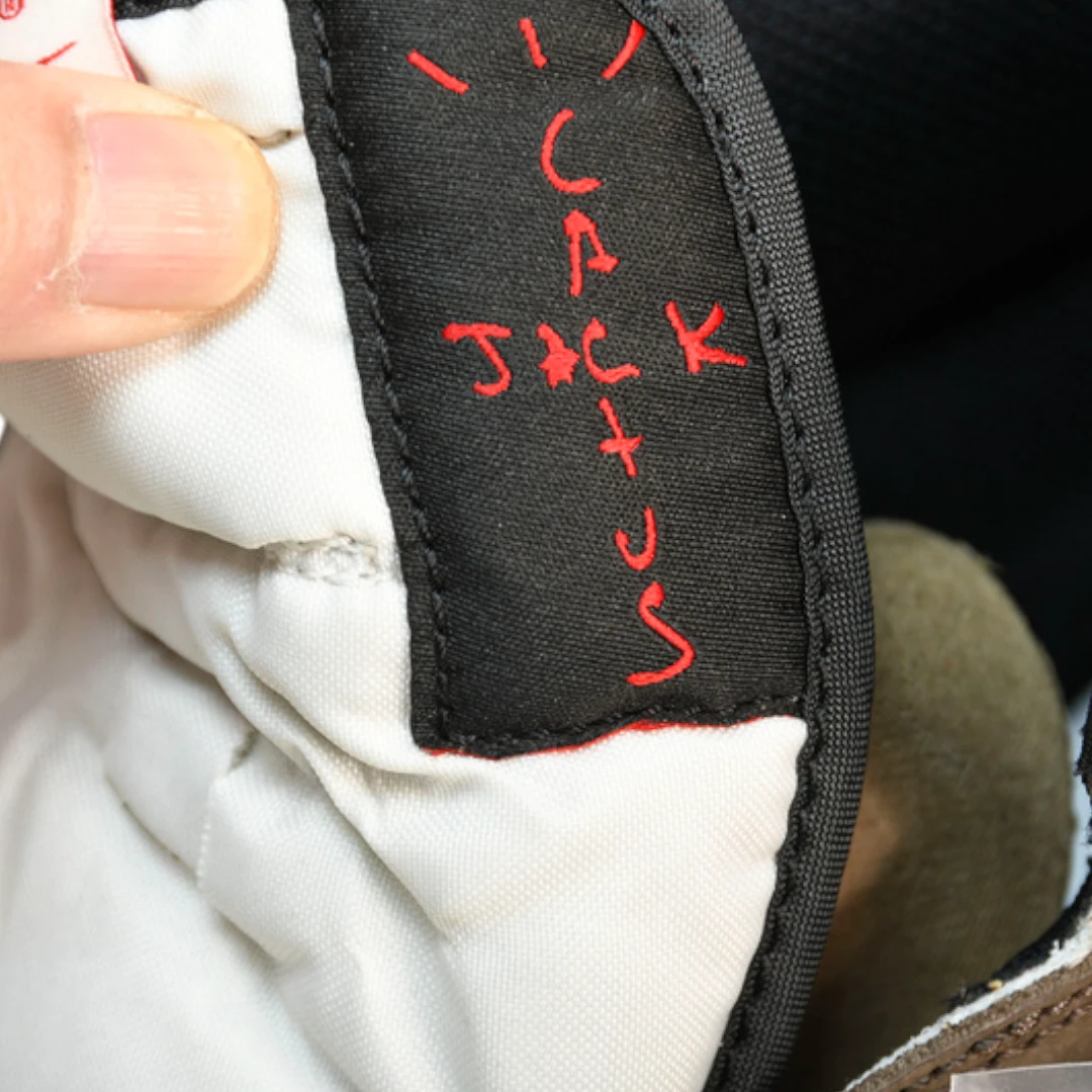 Travis Scott x AJ1 High 'Mocha'