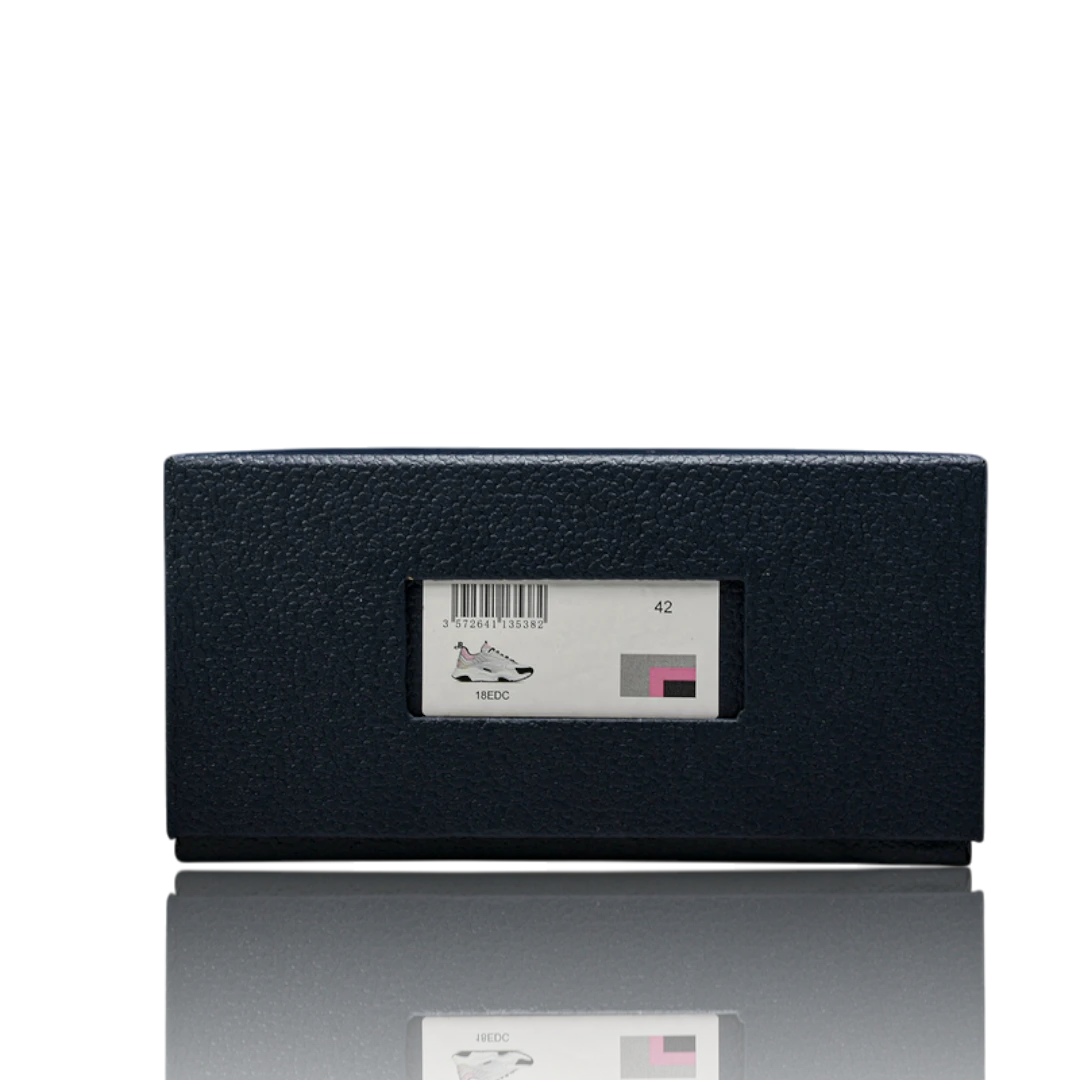 Dlor B22 'Pale Pink Grey'