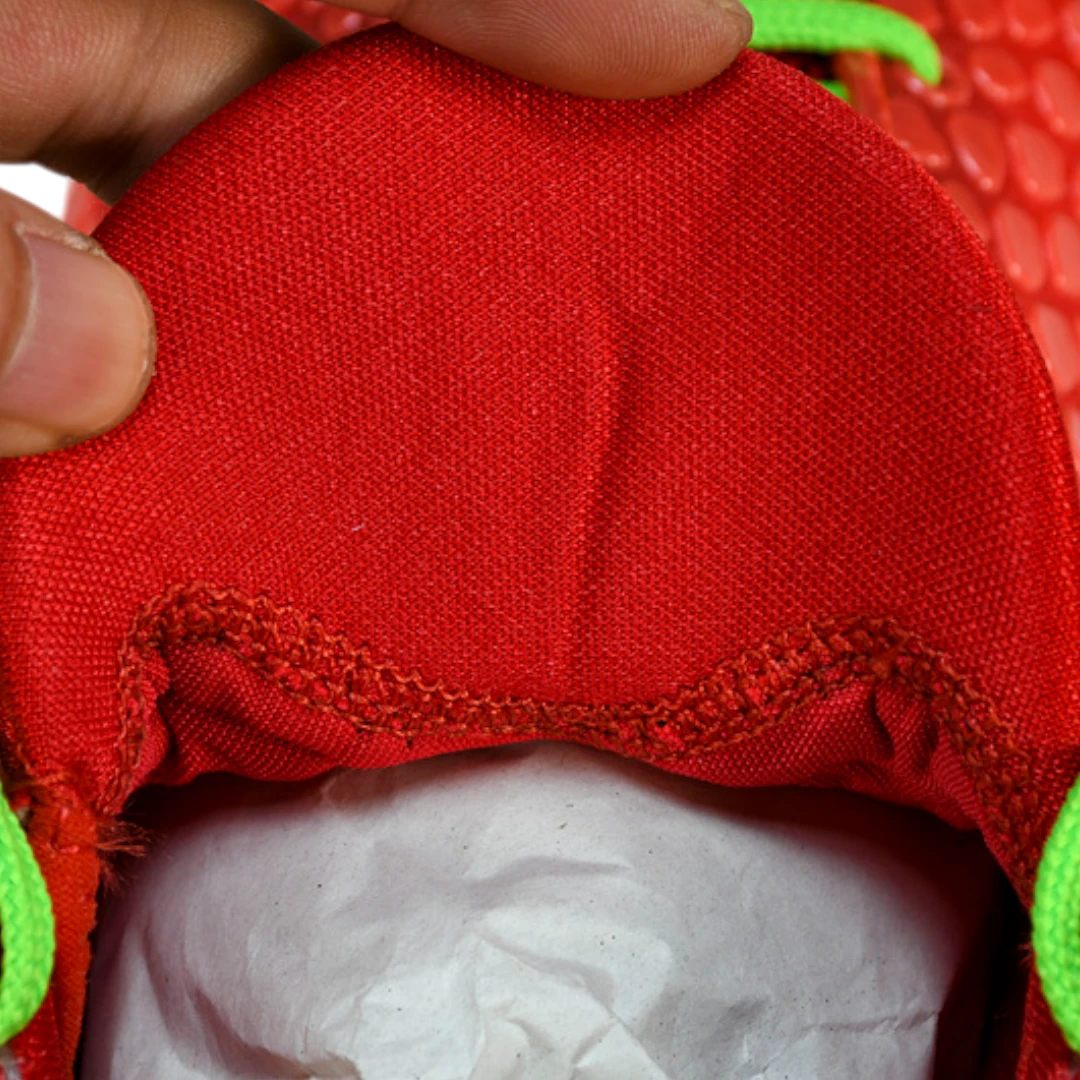 Kobe 6 Protro 'Reverse Grinch'