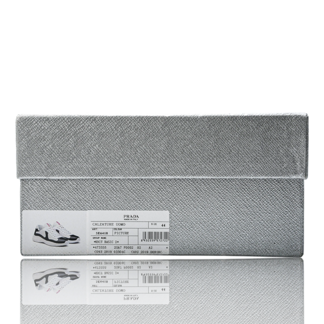 Prada America's Cup 'Silver Black White' II