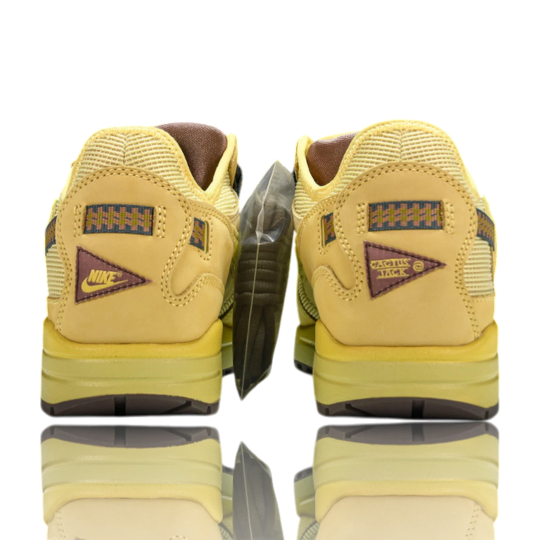 Travis Scott x AM1 'Saturn Gold'