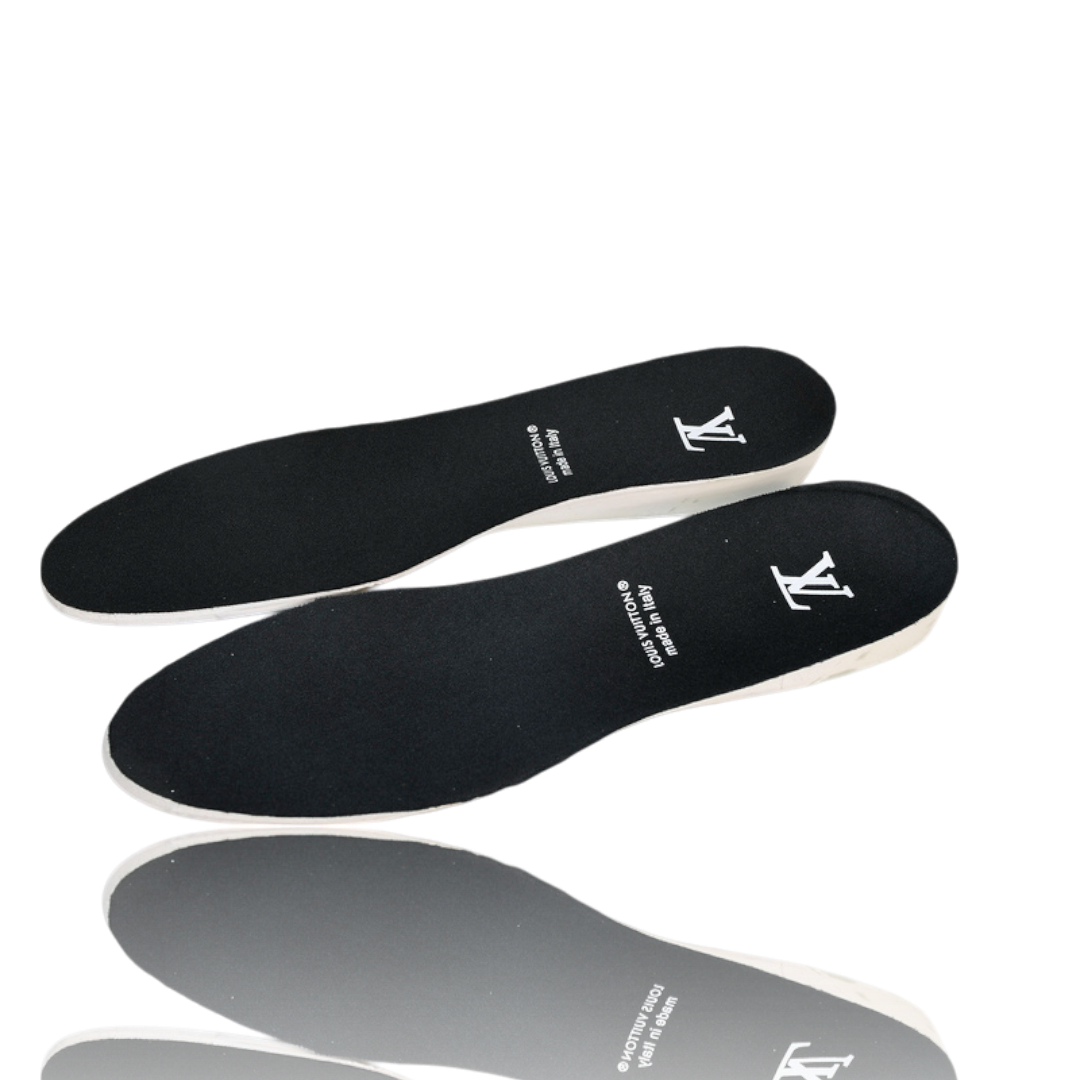 Louis Vuittоп Trainer Low 'Monogram Black Embossed'