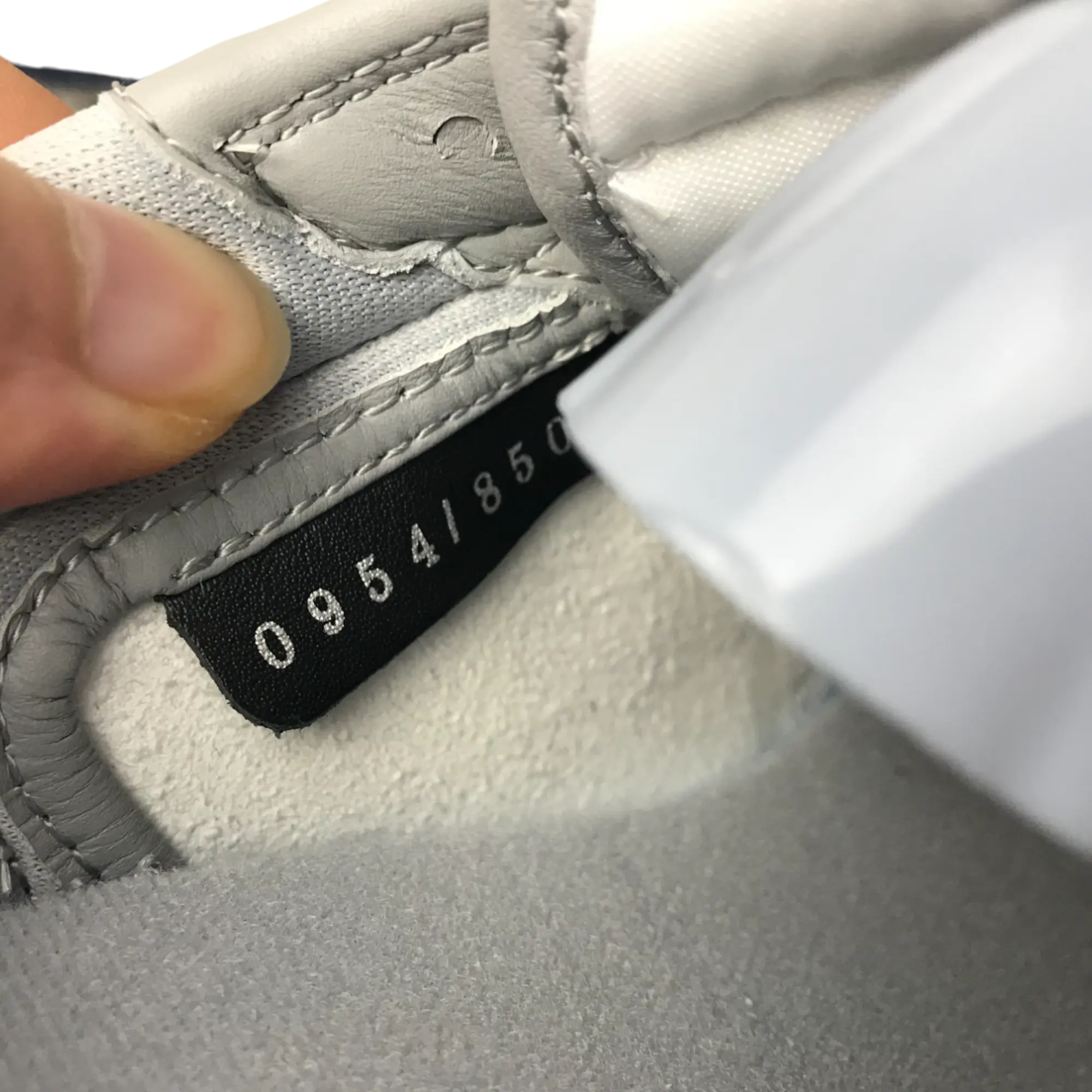 Dlor x AJ1 Low OG (Special Box)